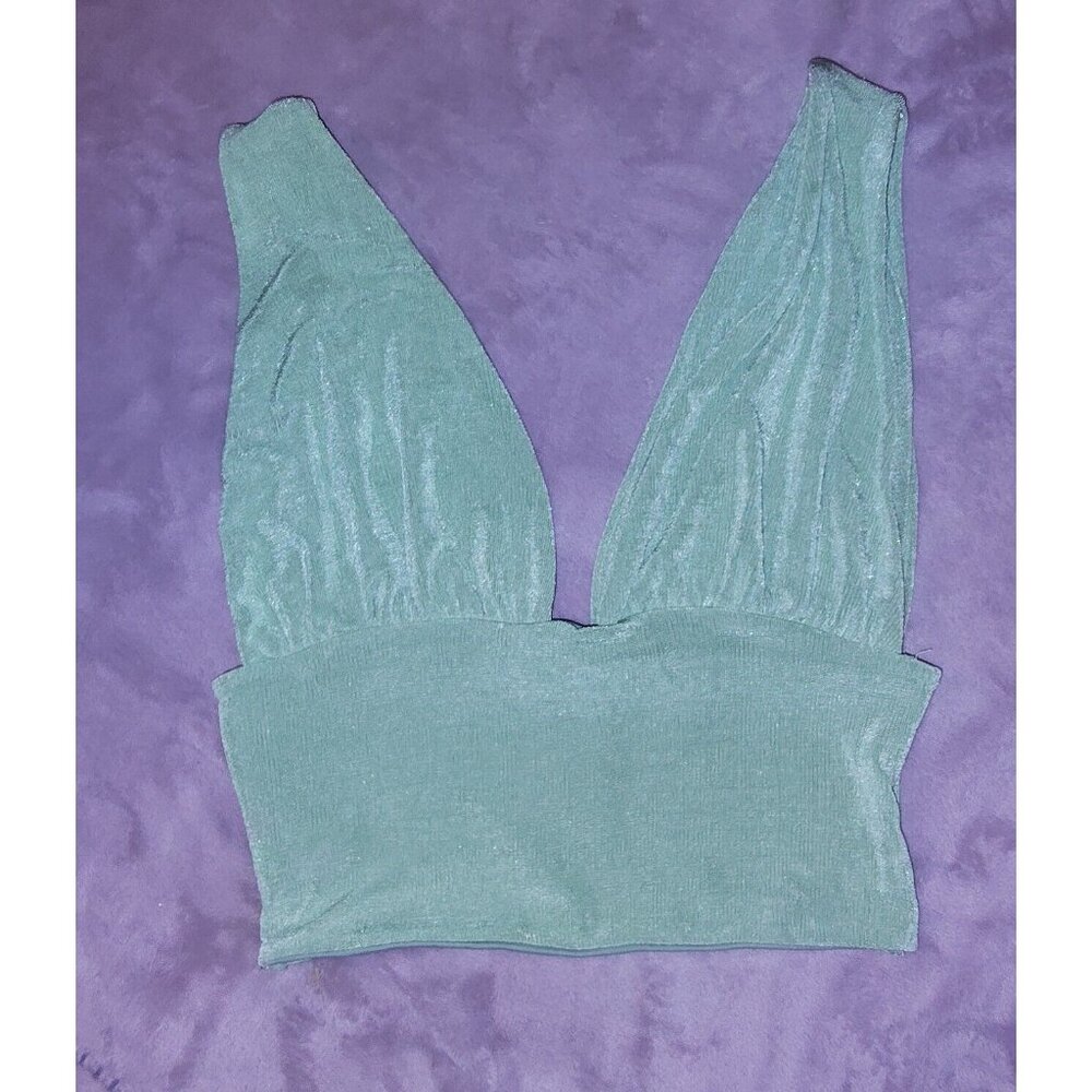 Fashion Nova Light Green Halter Crop Top Tank Open Back Shirt Top Small
